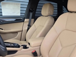 Porsche Macan T AWD 2026