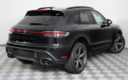 Porsche Macan T AWD 2026