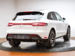 Porsche Macan T AWD 2026