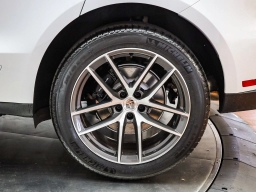 Porsche Macan T AWD 2026