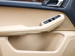 Porsche Macan T AWD 2026