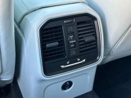 Porsche Macan T AWD 2026