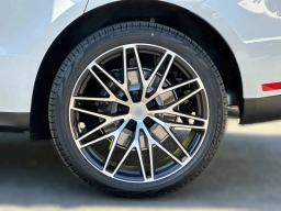 Porsche Macan T AWD 2026