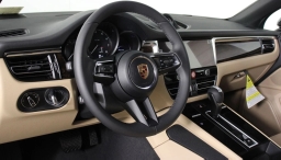 Porsche Macan T AWD 2026