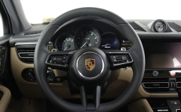 Porsche Macan T AWD 2026