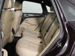 Porsche Macan T AWD 2026