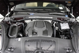 Porsche Macan T AWD 2026