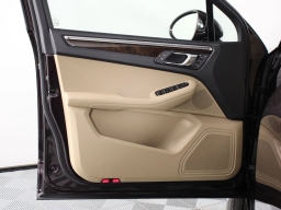 Porsche Macan T AWD 2026