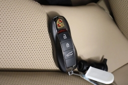 Porsche Macan T AWD 2026