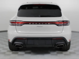 Porsche Macan T AWD 2026