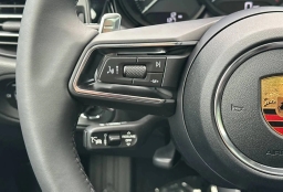 Porsche Macan T AWD 2026