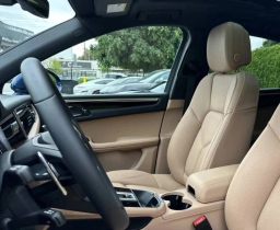 Porsche Macan T AWD 2026