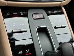 Porsche Macan T AWD 2026