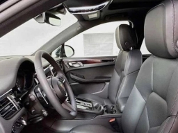 Porsche Macan T AWD 2025