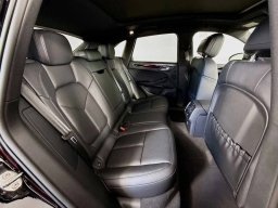 Porsche Macan T AWD 2025