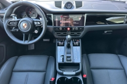 Porsche Macan T AWD 2026