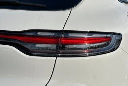 Porsche Macan T AWD 2026