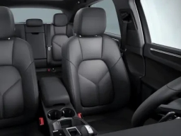 Porsche Macan Base AWD 2026