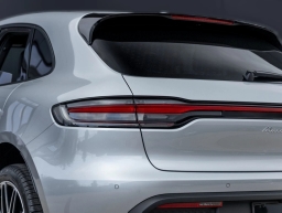 Porsche Macan Base AWD 2026