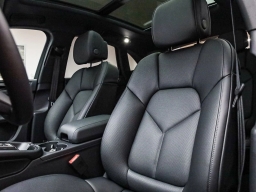 Porsche Macan T AWD 2026