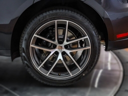 Porsche Macan T AWD 2026