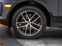 Porsche Macan T AWD 2026