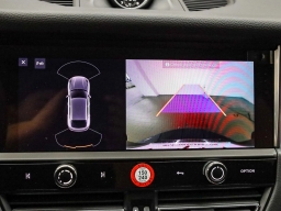 Porsche Macan T AWD 2026