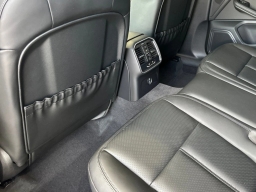 Porsche Macan T AWD 2026