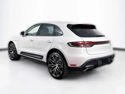 Porsche Macan T AWD 2026
