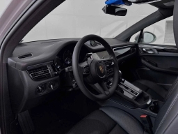 Porsche Macan T AWD 2026