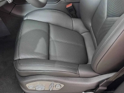 Porsche Macan T AWD 2026