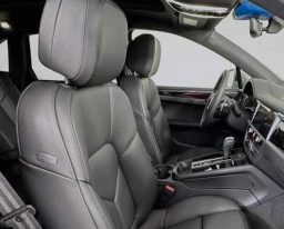 Porsche Macan T AWD 2026