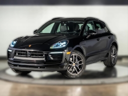 Porsche Macan Base AWD 2026