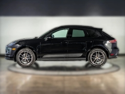 Porsche Macan Base AWD 2026