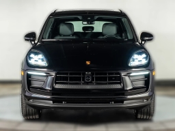 Porsche Macan Base AWD 2026