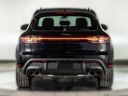 Porsche Macan Base AWD 2026