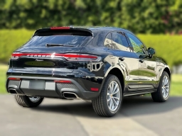 Porsche Macan T AWD 2026