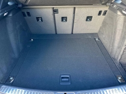 Porsche Macan T AWD 2026