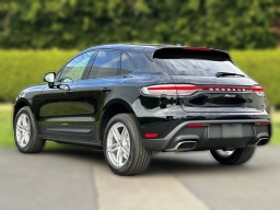 Porsche Macan T AWD 2026