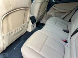 Porsche Macan T AWD 2026