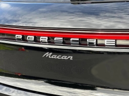 Porsche Macan T AWD 2026