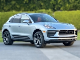 Porsche Macan T AWD 2026