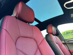 Porsche Macan T AWD 2026