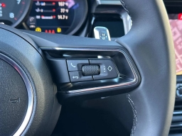 Porsche Macan T AWD 2026