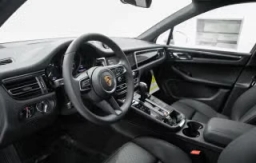 Porsche Macan T AWD 2026