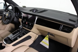 Porsche Macan T AWD 2026