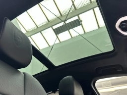 Porsche Macan T AWD 2026