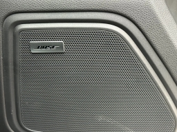 Porsche Macan T AWD 2026