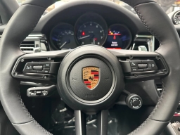Porsche Macan T AWD 2026