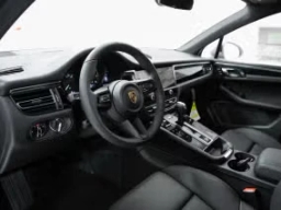 Porsche Macan T AWD 2026